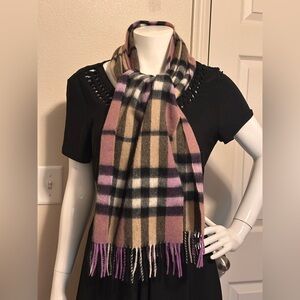Edinburgh Scottish tartan plaid 100% Lambswool fringe scarf.